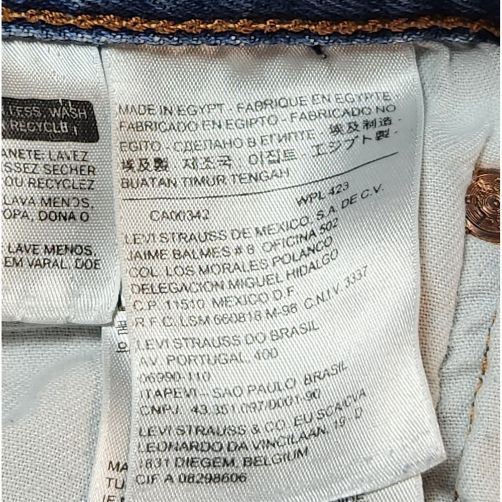 Levis 501 Jeans Mens 44x34 Blue Button Fly Original Straight Denim - Picture 10 of 11